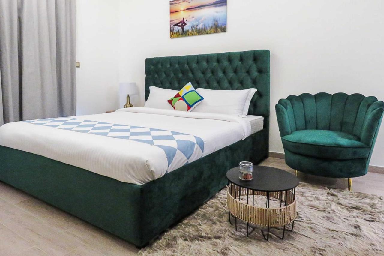 Oyo 860 Studio Apartment, Maya Tower 4, Jumeirah Village Triangle Dubai Dış mekan fotoğraf