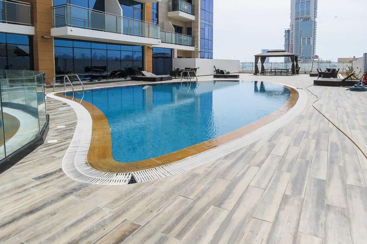 Oyo 860 Studio Apartment, Maya Tower 4, Jumeirah Village Triangle Dubai Dış mekan fotoğraf