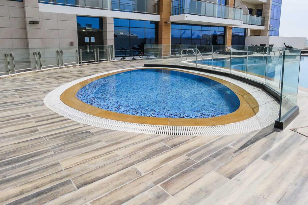 Oyo 860 Studio Apartment, Maya Tower 4, Jumeirah Village Triangle Dubai Dış mekan fotoğraf